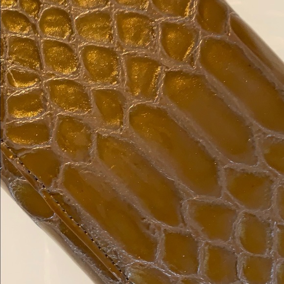 Vintage Danier Leather Alligator Metallic Wallet - Picture 3 of 6